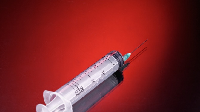 Доц. Борислав Борисов за ваксините срещу COVID-19: За 6 месеца се направи това, което се случва за години