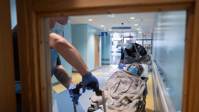 Пациент от COVID отделение: В стаите липсваха части от кислородни апарати 