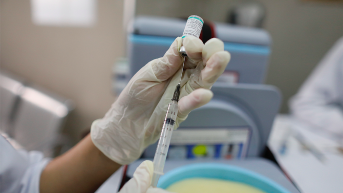  Унгария ще тества съветската ваксина 