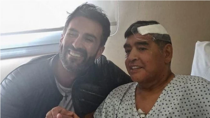 Личният лекар на футболното величие Диего Армандо Марадона който издъхна