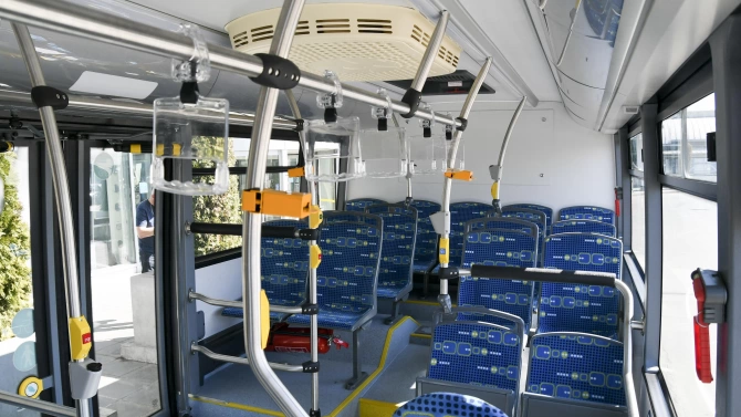 С близо 35 процента са намалели пътниците в градския транспорт