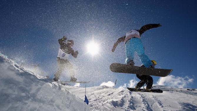 Каталуния отваря ски курортите си от понеделник