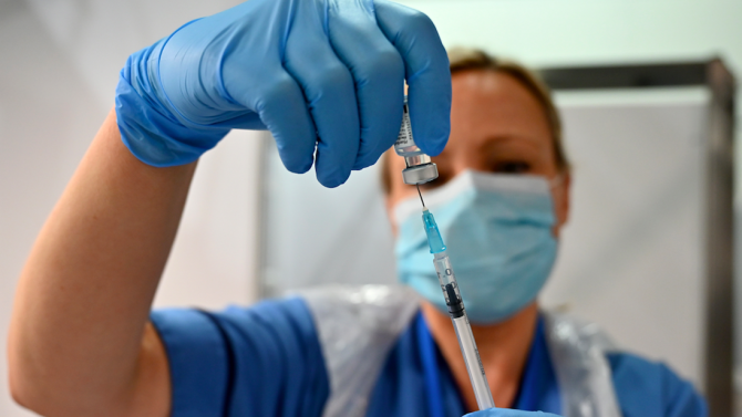 Руската ваксина срещу новия коронавирус Спутник V осигурява имунитет срещу