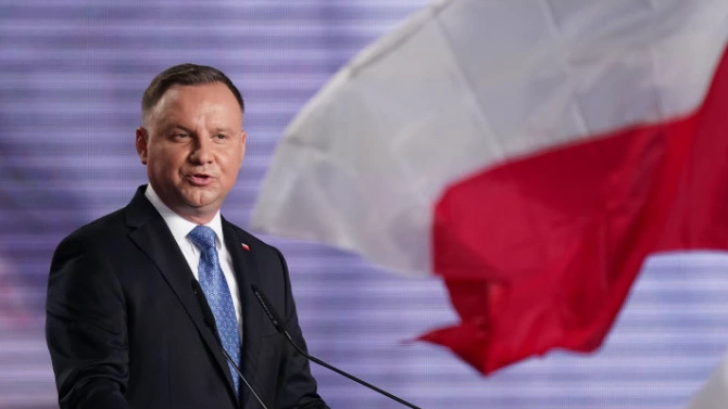 Полският президент Анджей Дуда поздрави днес новоизбрания президент на САЩ