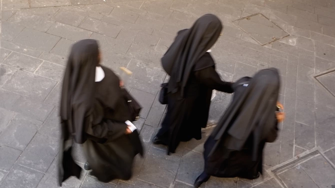 Католически монахини са продавали сирачета Възпитаникът на сиропиталище в югозападния