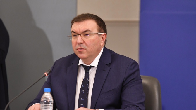 Проф. Ангелов отчете положителен ефект от мерките срещу COVID-19 и коментира изборите 