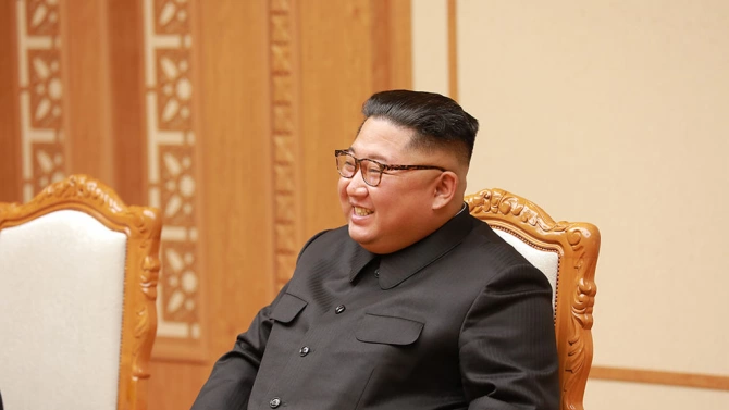 Жителите на Северна Корея посрещнаха новата 2021 г с традиционното