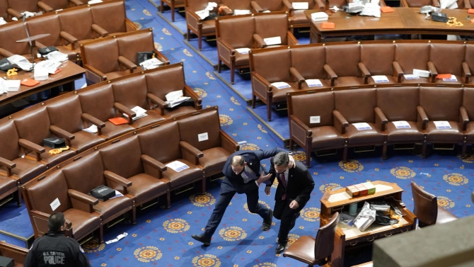 Сенатът на САЩ прекъсна дебата по възражението срещу резултатите от гласуването