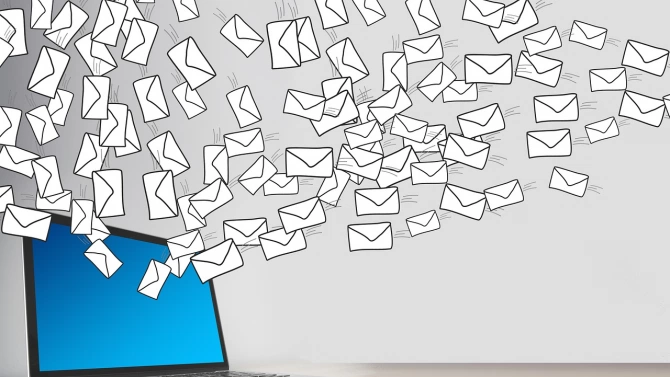 Нови фалшиви имейли се разпространяват от името на НАП предупреждават