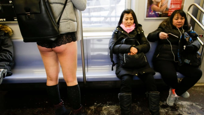 Традиционната международна инициатива за пътуване в метрото по бельо беше