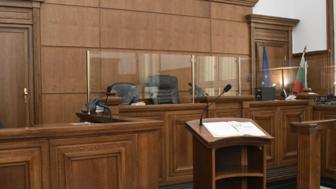 Окръжният съд в Бургас осъди частния съдебен изпълнител Тотко Колев