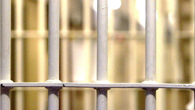 Великобритания осъди на доживотен затвор либиец който уби трима мъже