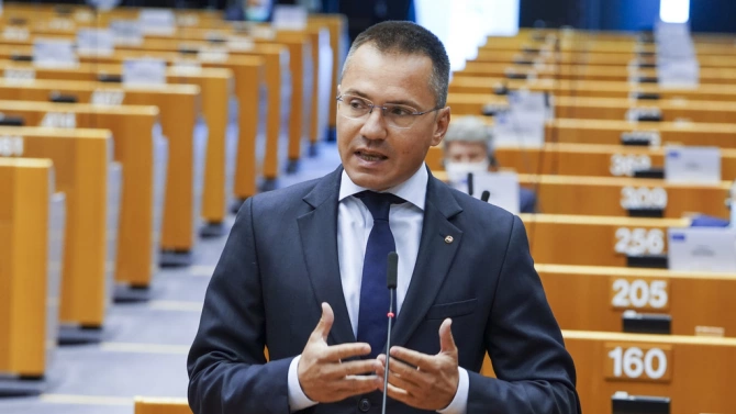 Председателят на делегацията на ВМРО БНД в Европейския парламент е