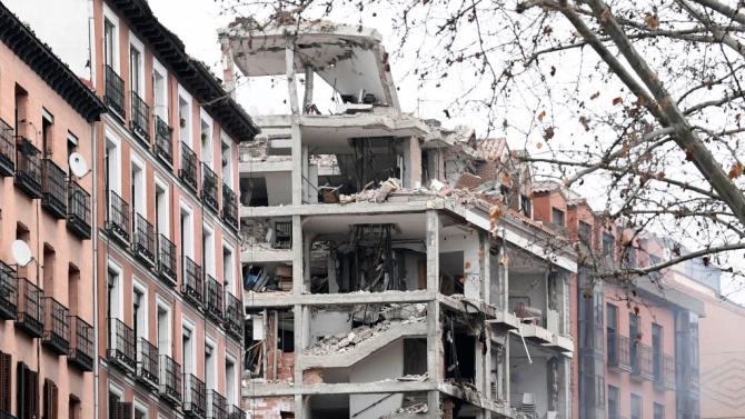 Няма данни за пострадали български граждани при експлозията в сграда