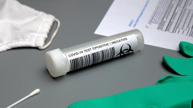  Масово тестване с антигенни проби стартира във великотърновските учебни заведения 