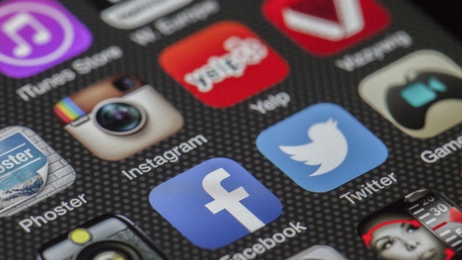 Генералният секретар на ООН призова за глобални правила за социалните медии 