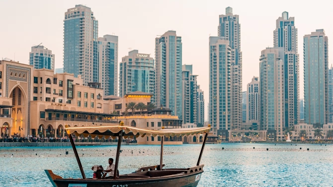 Властите на Дубай въвеждат по строги правила за влизане в страната
