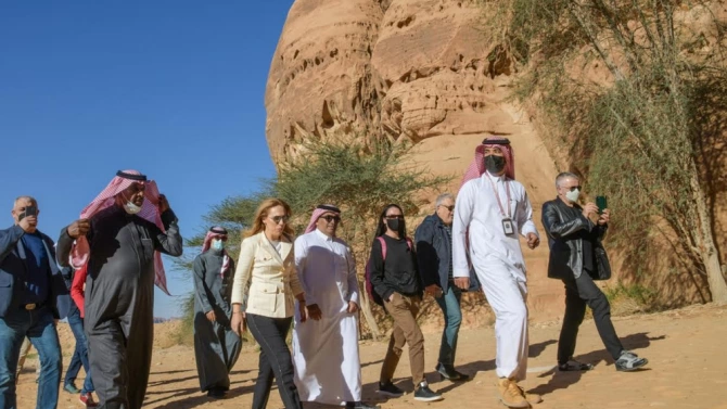 Вицепремиерът и министър на туризма посети древния град Ал Ула