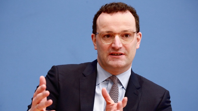 Германският министър на здравеопазването Йенс Шпан изрази надежда нова регулация,