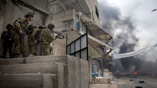 Израелски военни и граничари са разрушили част от дома на