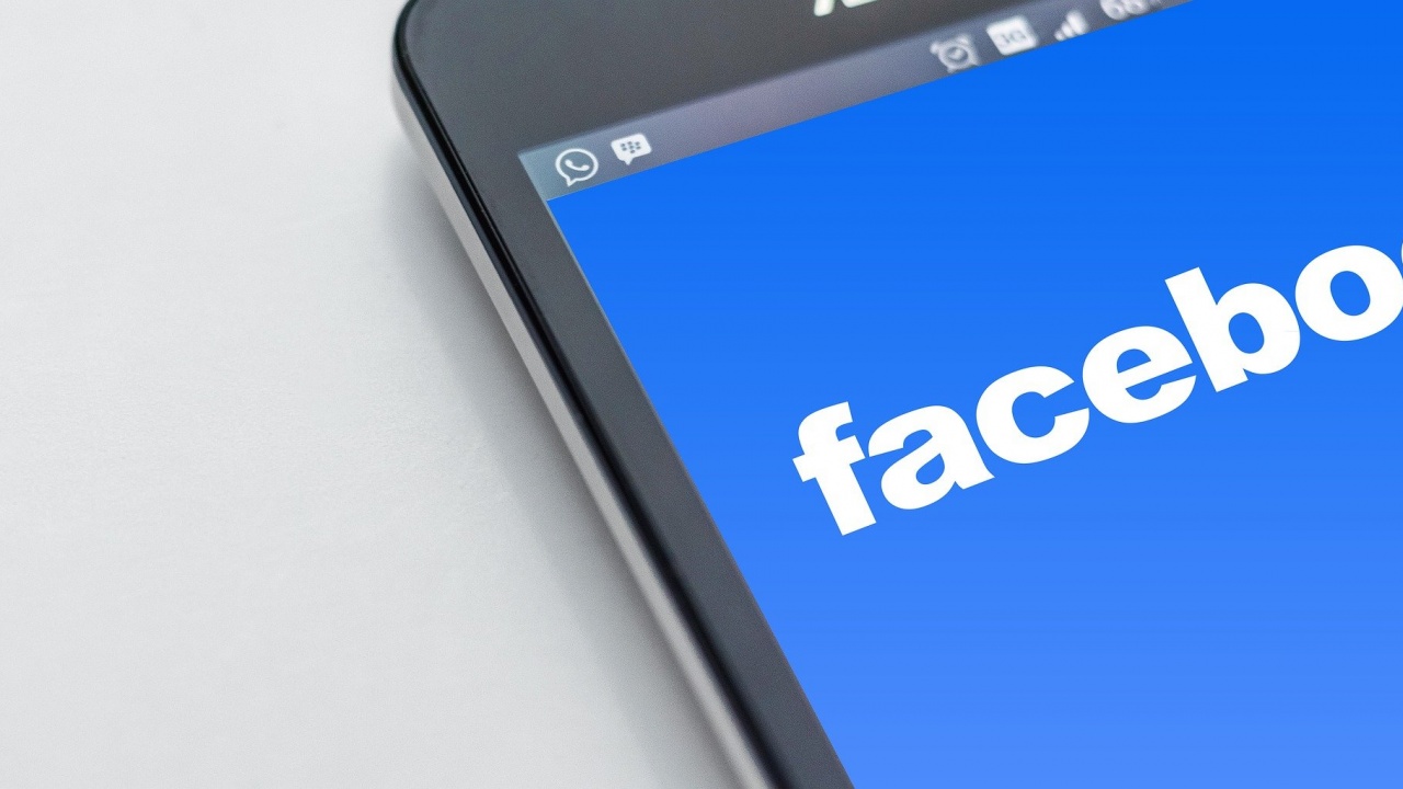 Фейсбук плаща $650 млн. по споразумение за защита на лични данни