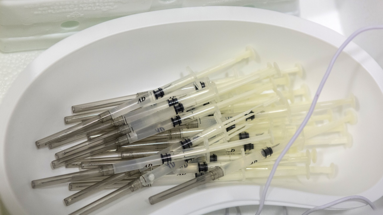 Терапията срещу множествена склероза може да понижи ефективността на Covid ваксините 