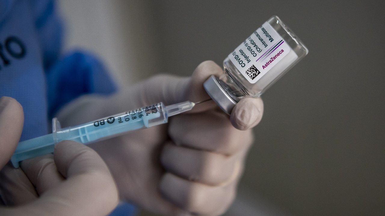 В Полша: Съмненията за ваксината на АстраЗенека са плод на дезинформационна кампания?