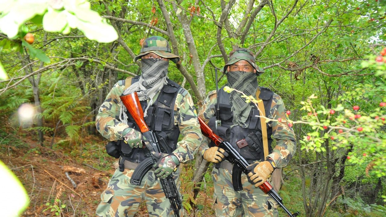 Българската армия търси 195 желаещи за Сухопътните войски