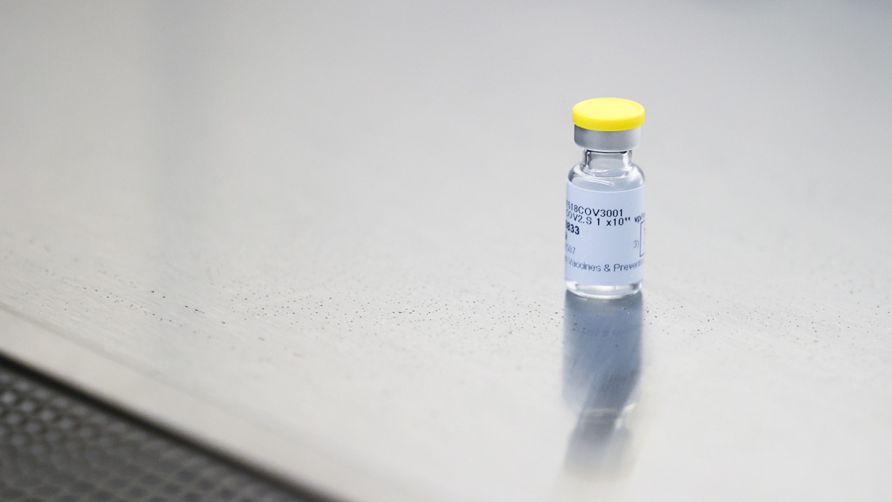 Компанията "Джонсън и Джонсън" обяви, че нейната ваксина е одобрена в Южна Африка