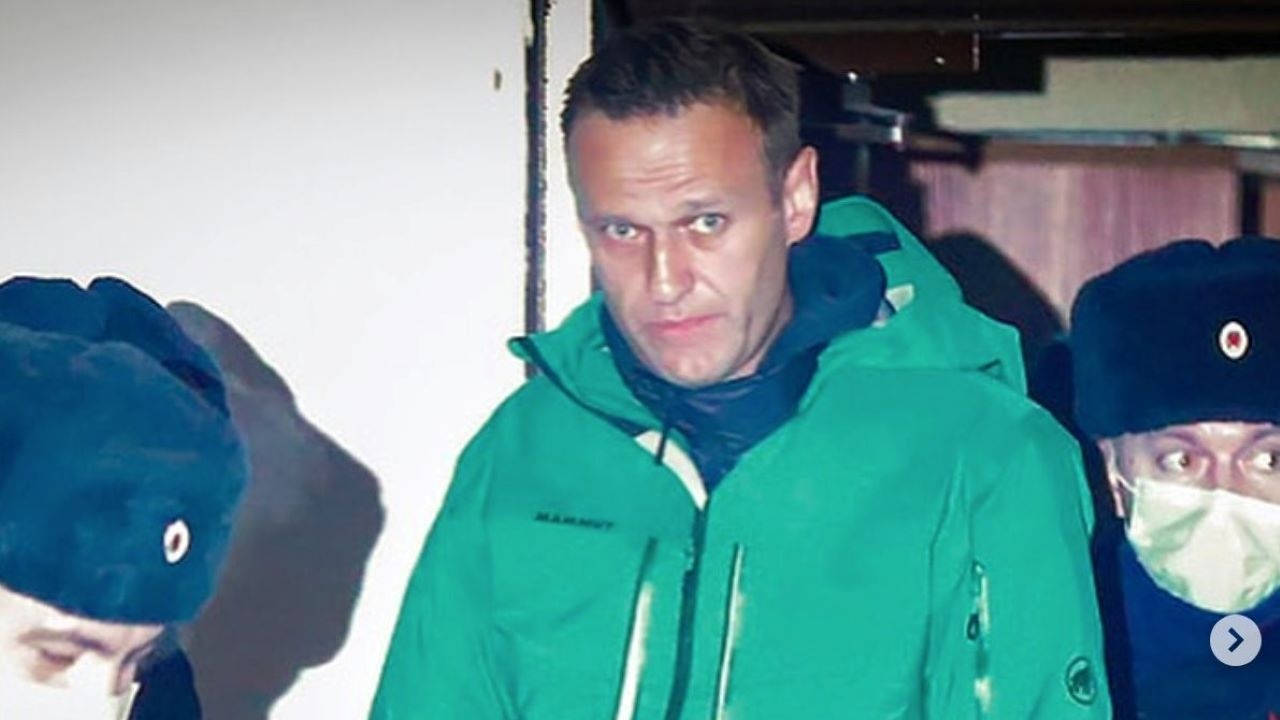 Навални в критично състояние