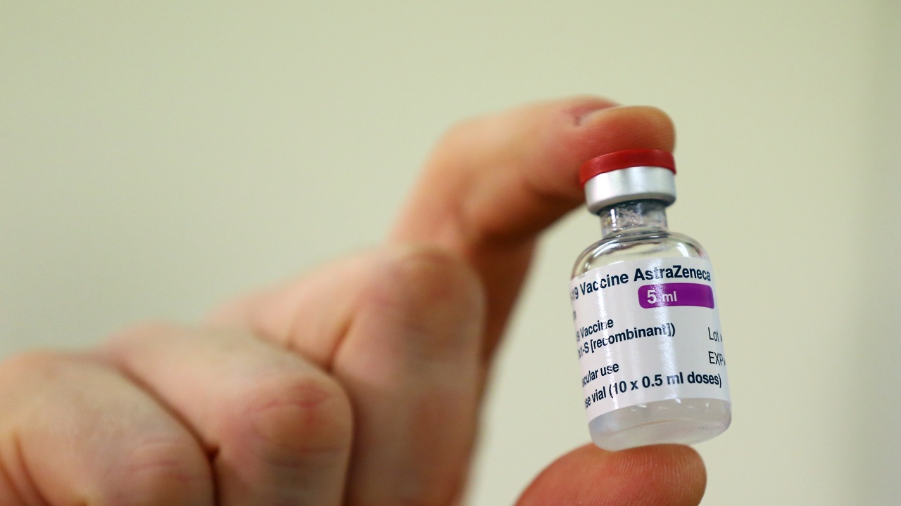 Шведите на възраст под 65 години с първа доза от ваксината на "АстраЗенека" ще получат друга ваксина за втората доза