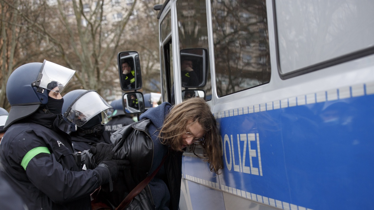 Германски съд: Забраняват се протестите срещу COVID ограничения в Берлин