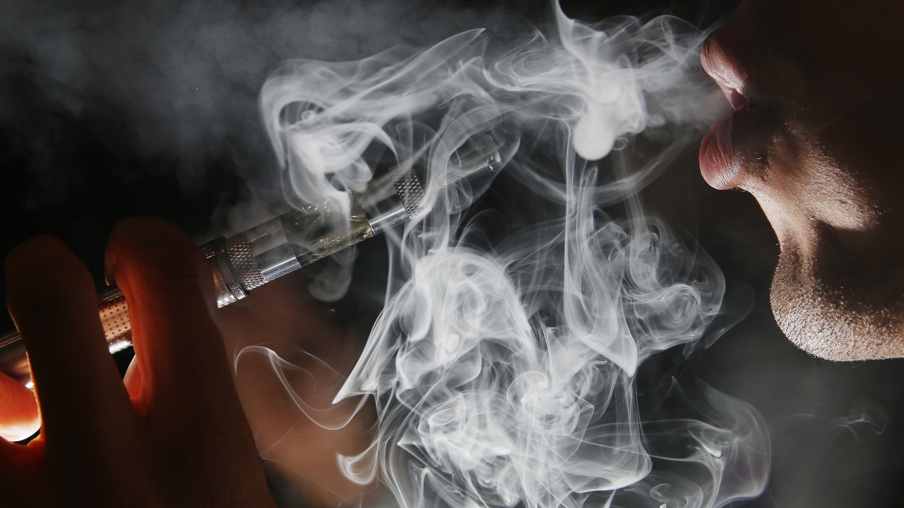 Канадската вейпинг асоциация: Животът на близо 7 млн. пушачи може да бъде спасен  
