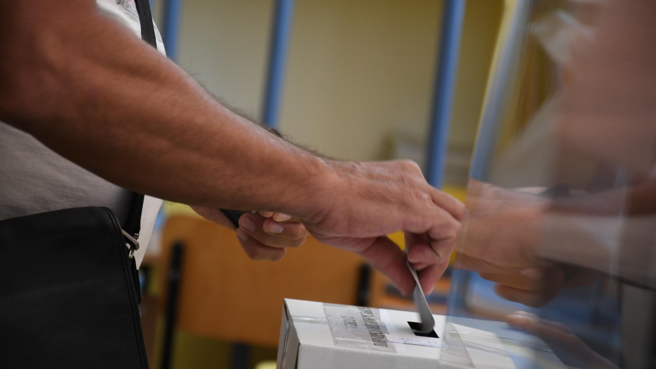 В Гърция все още се очакват резултатите от изборите за Народно събрание