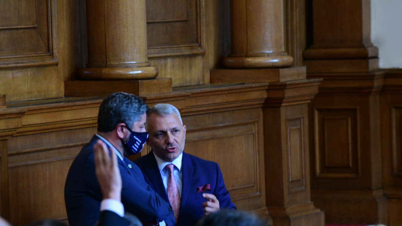 Първо заседание на комисията "Росенец": Какво ще проверяват депутатите?