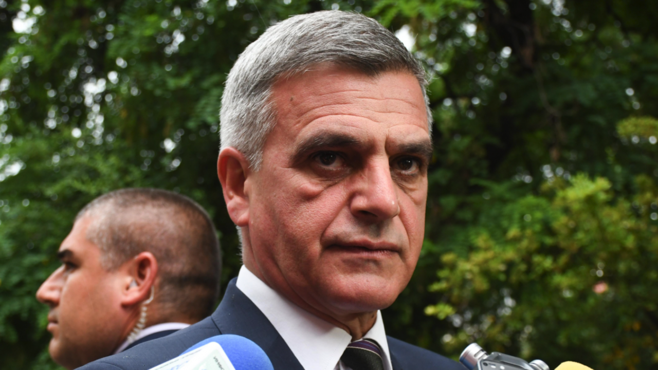 Янев: Ще евакуираме българите, блокирани в Афганистан