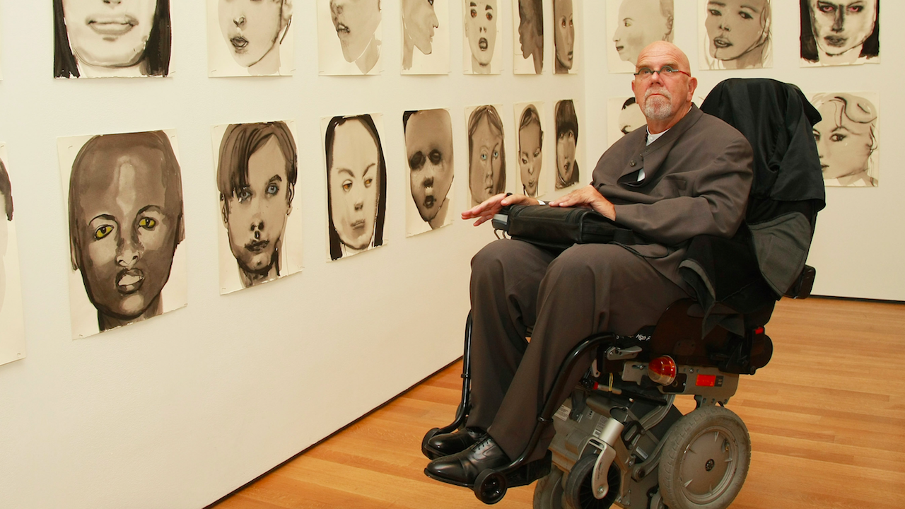 Почина американският художник Чък Клоуз