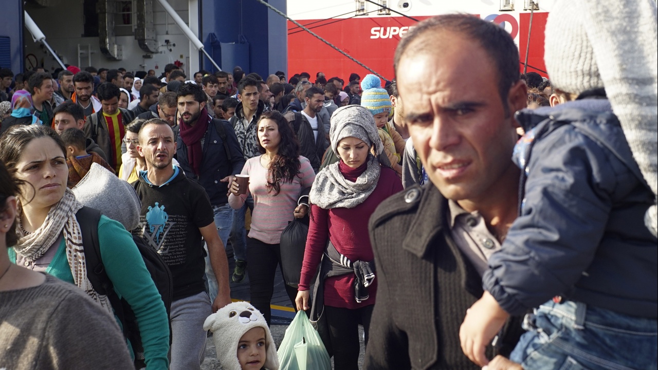 Гърция отрича да е връщала мигранти от границите си