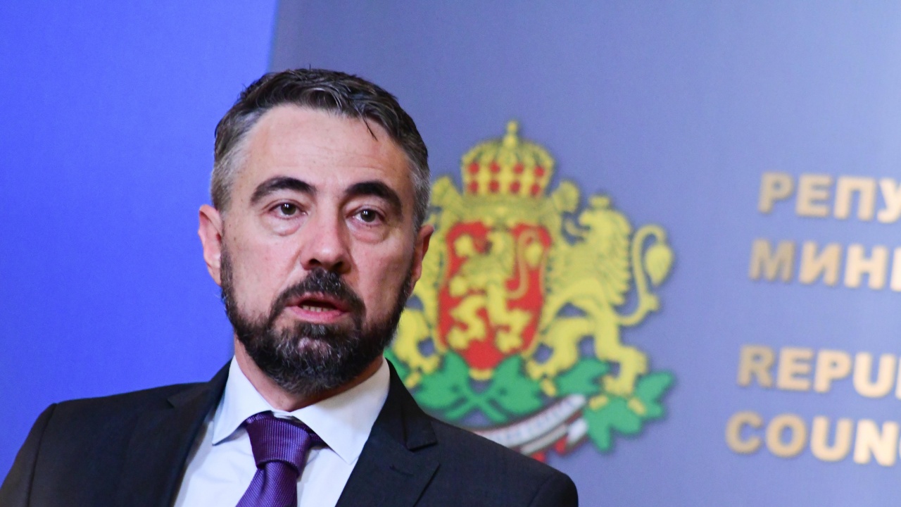 Министър Живков ще участва в извънредно заседание на енергийните министри на ЕС