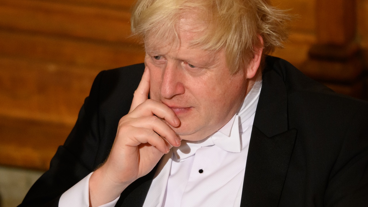 Борис Джонсън предлага да бъде забранено на британските депутати да лобират срещу заплащане