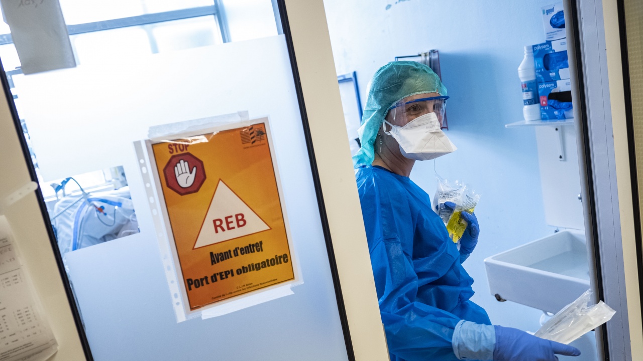 Франция отбеляза рекорден брой заразени с коронавирус