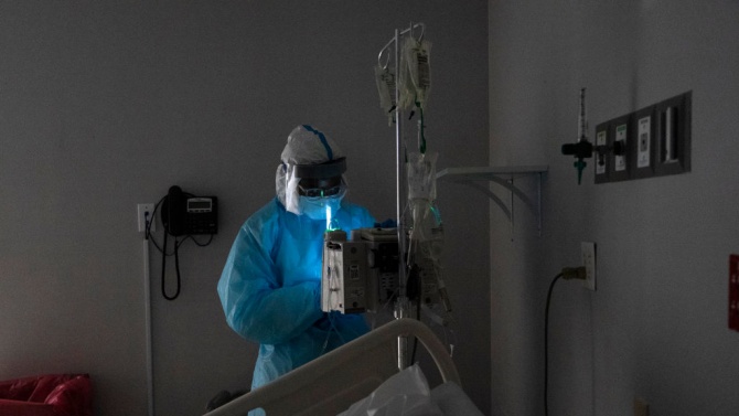 Чехия регистрира 3441 случая на заразяване с коронавирус за последното денонощие 