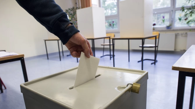 Чехия насрочи следващите парламентарни избори за 8 и 9 октомври