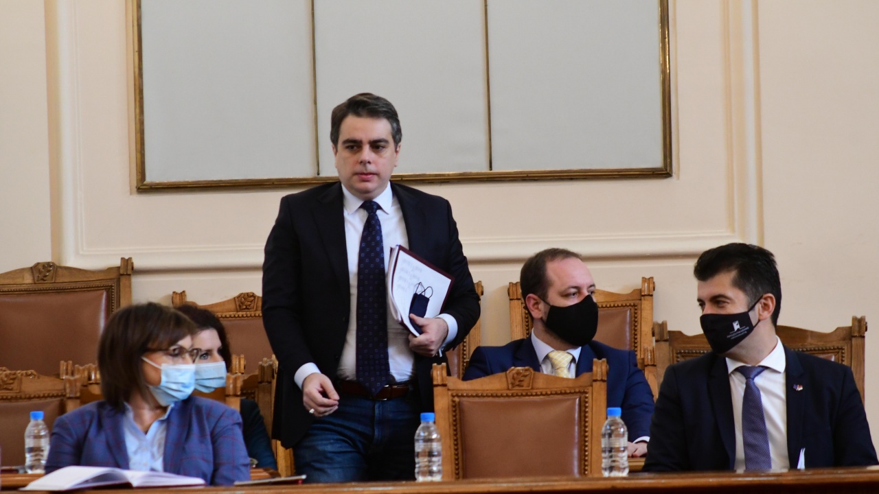 Асен Василев: Бюджет 2022 е инвестиционен