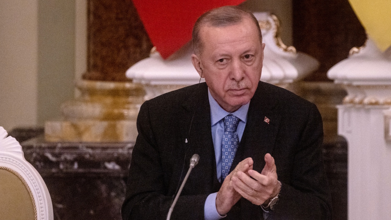 Ердоган намали ДДС върху основни храни, плодове и зеленчуци от 8 на 1%