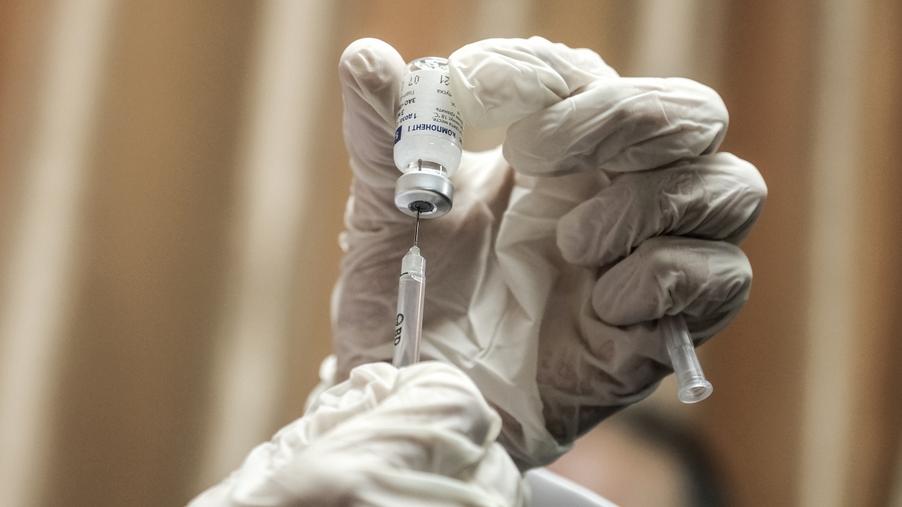 Мобилни екипи извършват ваксинация в селата в Казанлъшкo