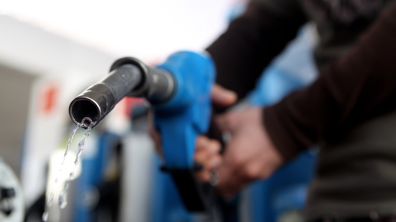Спад в цените на петрола и газа след заявката за среща между Байдън и Путин