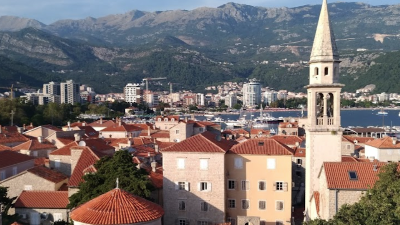 Черна гора се присъедини към санкциите на ЕС против Русия