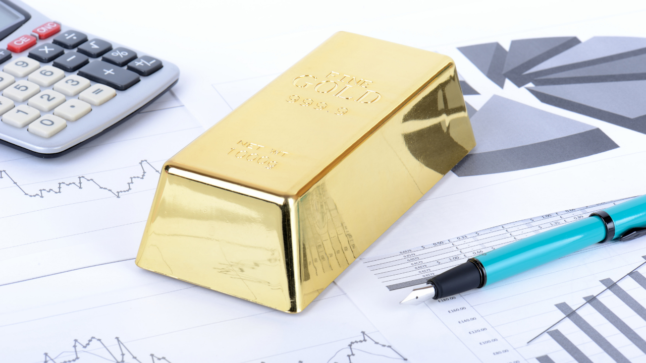 Цената на златото надхвърли 2000 долара за тройунция; китайският юан поскъпна рекордно