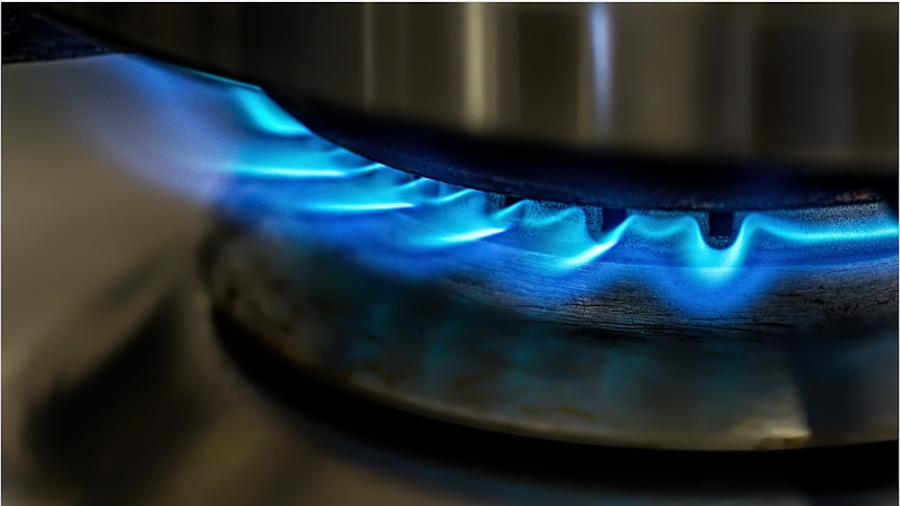 По-скъп природен газ през март